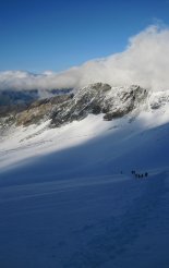 Grossglockner (3798m) - útvonalunk a távolban