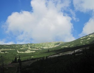 Gyömbér-csúcs(2043m) gerinctúra - túránk elején