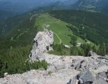 Schneeberg (2076m) - utunk során  a fennsíkig sziklás ösvényen haladunk