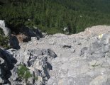 Schneeberg (2076m) - utunk során  a fennsíkig sziklás ösvényen haladunk