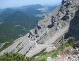 Schneeberg (2076m) - utunk során  a fennsíkig sziklás ösvényen haladunk