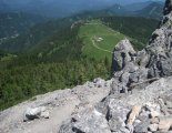 Schneeberg (2076m) - utunk során  a fennsíkig sziklás ösvényen haladunk