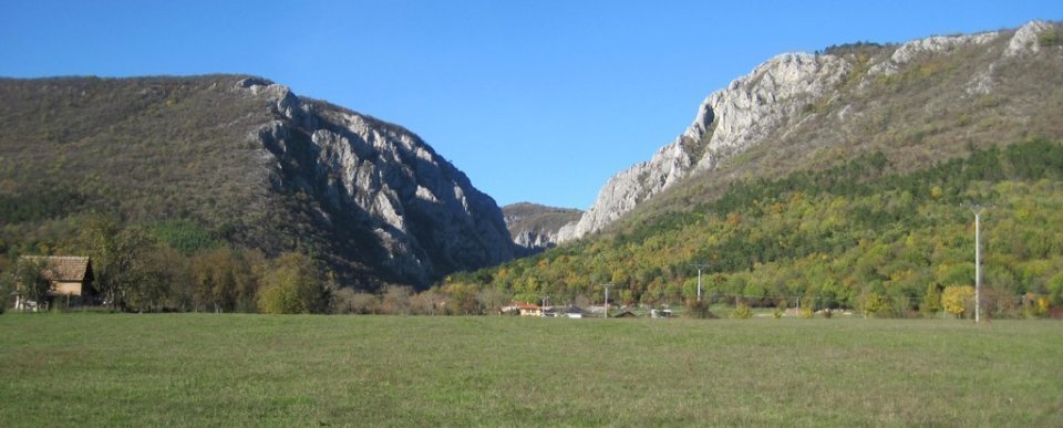 Szádelői-völgy - 2in1 gyalogtúra - tavasz