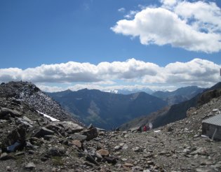 Hegymászás - Ötz-völgyi Alpok: Similaun(3606m) - útban Vent(1896m) felé
